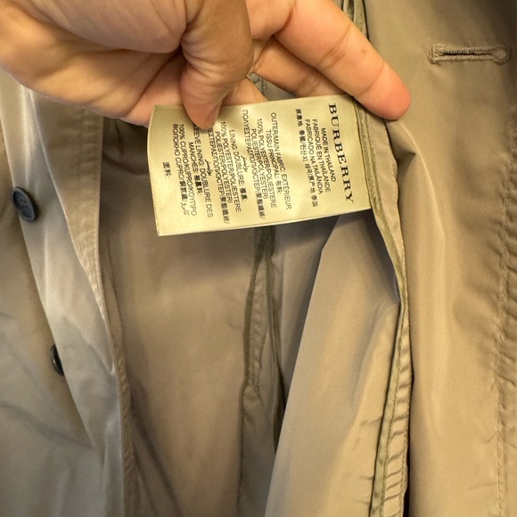 🎉SOLD🎉LIKE NEW BURBERRY BRIT RAIN TRENCH COAT SZ 10/12 - Picture 6 of 11